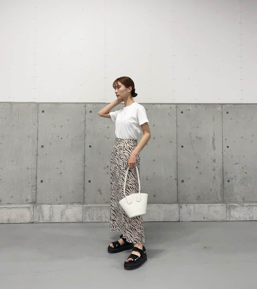 朝日奈央さんのインスタグラム写真 - (朝日奈央Instagram)「#あさひ私服　🦓  Tしゃつで外出れるなんてうれしい〜♡ うきうき✨」6月3日 17時20分 - pop_step_asahi