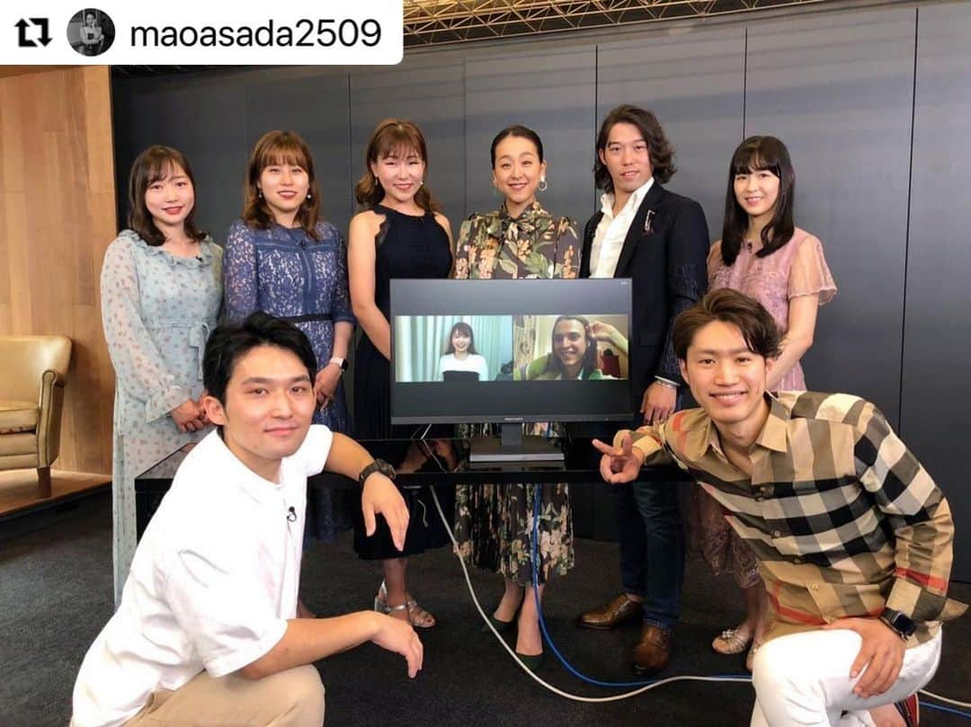 林渚さんのインスタグラム写真 - (林渚Instagram)「みんなと久々にたくさん話せて幸せでした！ 改めて真央ちゃん&メンバーのみんなありがとうございました🙇‍♀️❤️ (リモートですが、私自身の体調は大丈夫ですのでご心配なく☺️👍) #浅田真央サンクスツアー #絆 #仲間 #フィギュアスケート #浅田真央 さん #アイスショー #懐かし話で盛り上がる  ※写真は浅田真央さんインスタのrepost✨  #Repost @maoasada2509 ・・・ 今日は、久しぶりの再会でした❤️ みんな変わりなく元気で良かったです😊」6月3日 20時33分 - nagiiinsta