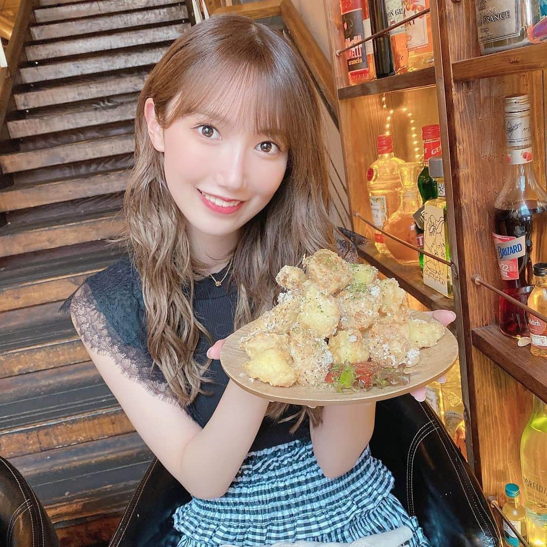 田中菜津美さんのインスタグラム写真 - (田中菜津美Instagram)「しのちゃんに誘ってもらって 久しぶりのケバブ〜☺️ . 行ったら必ず頼むポテト🥺💕 . #ケバブ #大名 #ランチ」6月3日 20時59分 - natsumitanaka_0810