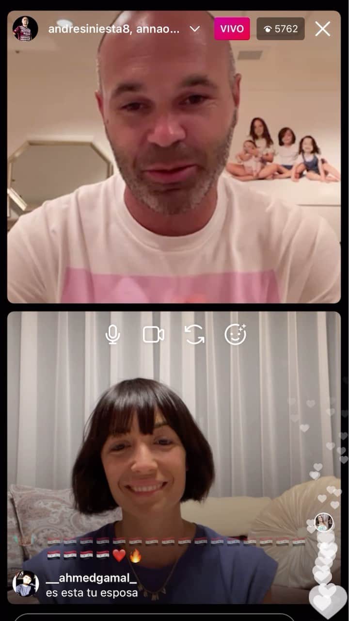 アンナ・オルティス（イニエスタの妻）のインスタグラム：「Charlando con mi marido, @andresiniesta8, sobre mi nuevo libro ❤️✍🏻」