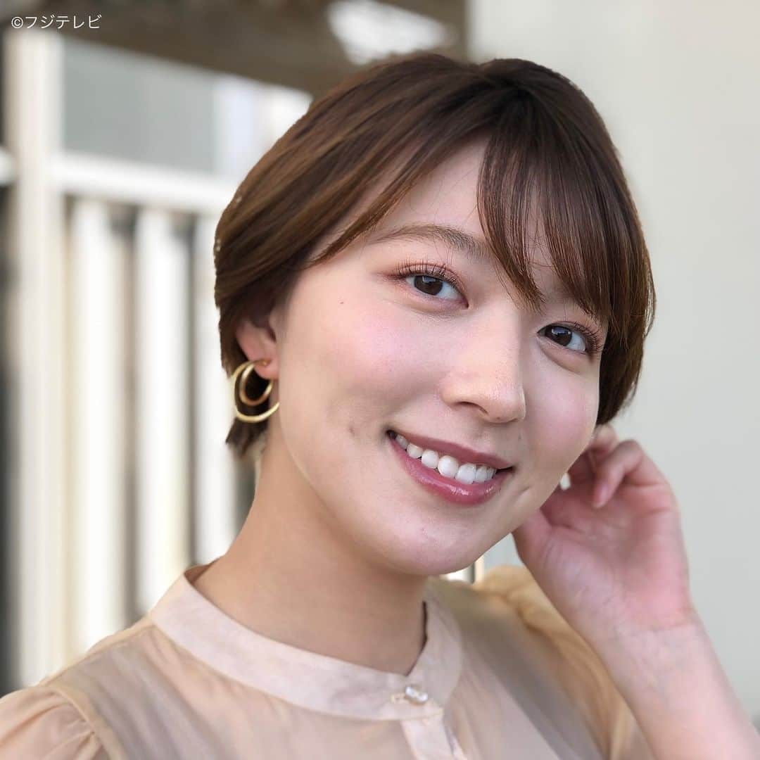 フジテレビ「めざましテレビ」さんのインスタグラム写真 - (フジテレビ「めざましテレビ」Instagram)「6月3日(木)  ファッション雑誌CanCamとコラボした お天気コーナー「きょう何着て行く？」 阿部華也子の毎日のコーデを紹介♪  【きょうのコーデ】 チュニック→#ASKNOWASPINKY ６４９０円  パンツ→#ROPEPICNIC ４４００円  靴→#ダイアナ １万５４００円   イヤリング→#Jouete １万７６００円   【コーデのポイント】 ほんのり肌が透けるティアードチュニックが 旬なムードをメイク🙌 Aラインを描くボリュームシルエットなので 細身パンツでメリハリをつけると スタイルアップが狙えます💁🏻‍♀️✨ イエロー×ホワイトの明るい配色にHAPPY感も高まって💛🤍  #めざましテレビ #きょう何着て行く？ #阿部華也子 #今日のコーデ#コーデ#CanCam #今日のファッション#ootd #きょう何着て行く？は月〜金朝6時22分ごろ放送📺 #スタイリストたなべさおり」6月3日 22時31分 - mezamashi.tv