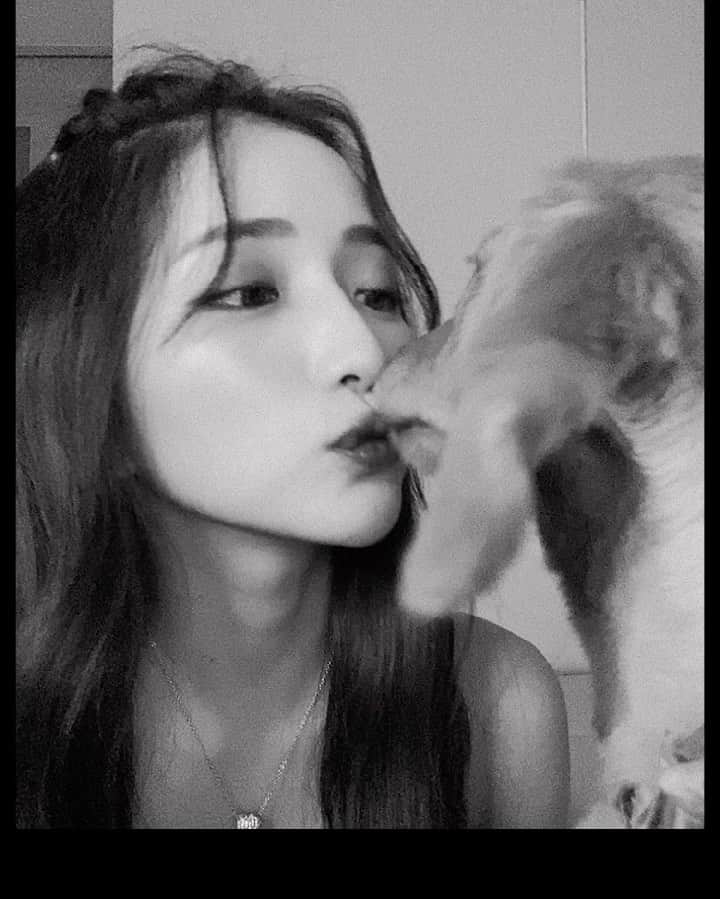 南りほのインスタグラム：「🐶🌳ぐるーとさん💋」