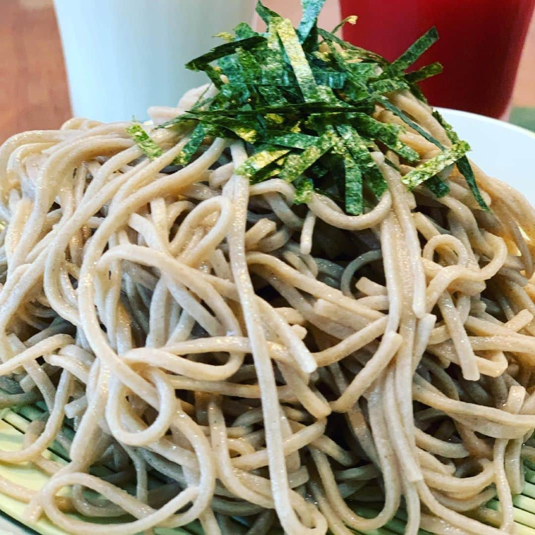 金村義明さんのインスタグラム写真 - (金村義明Instagram)「東京バーディー倶楽部のお土産長野県10割蕎麦！ 玉子焼き！ 西荻窪平田惣菜店のおばあちゃん手作り稲荷！ 超超超超超劇劇劇劇劇ウマママママシ！」6月4日 11時13分 - yoshiaki_kanemura