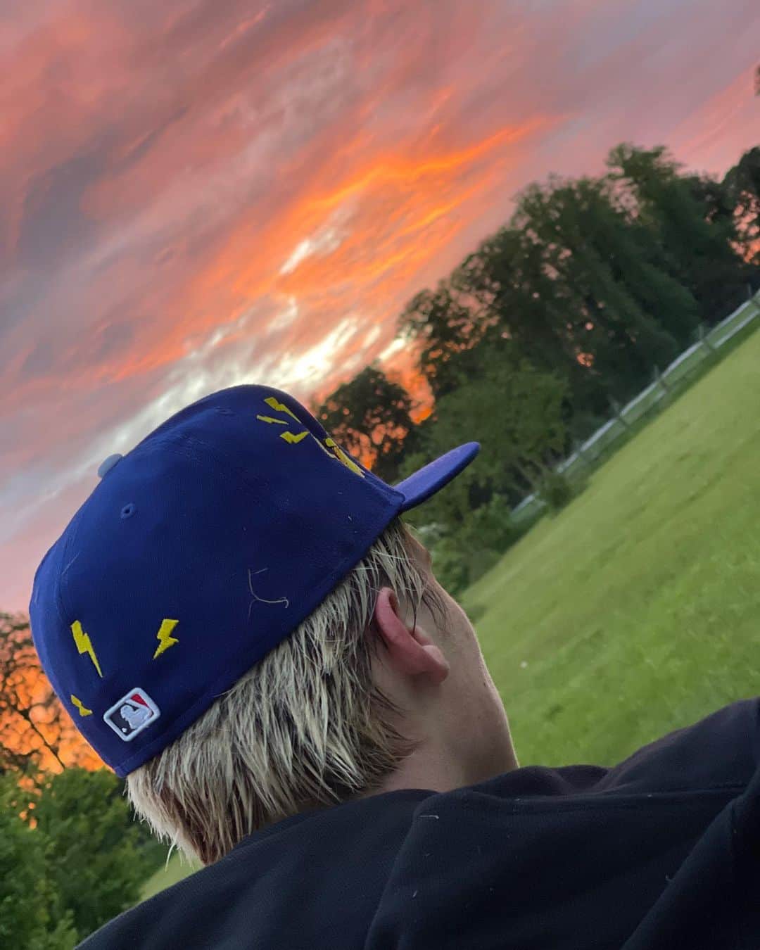 のインスタグラム：「🌤⛅️🌥🌦」