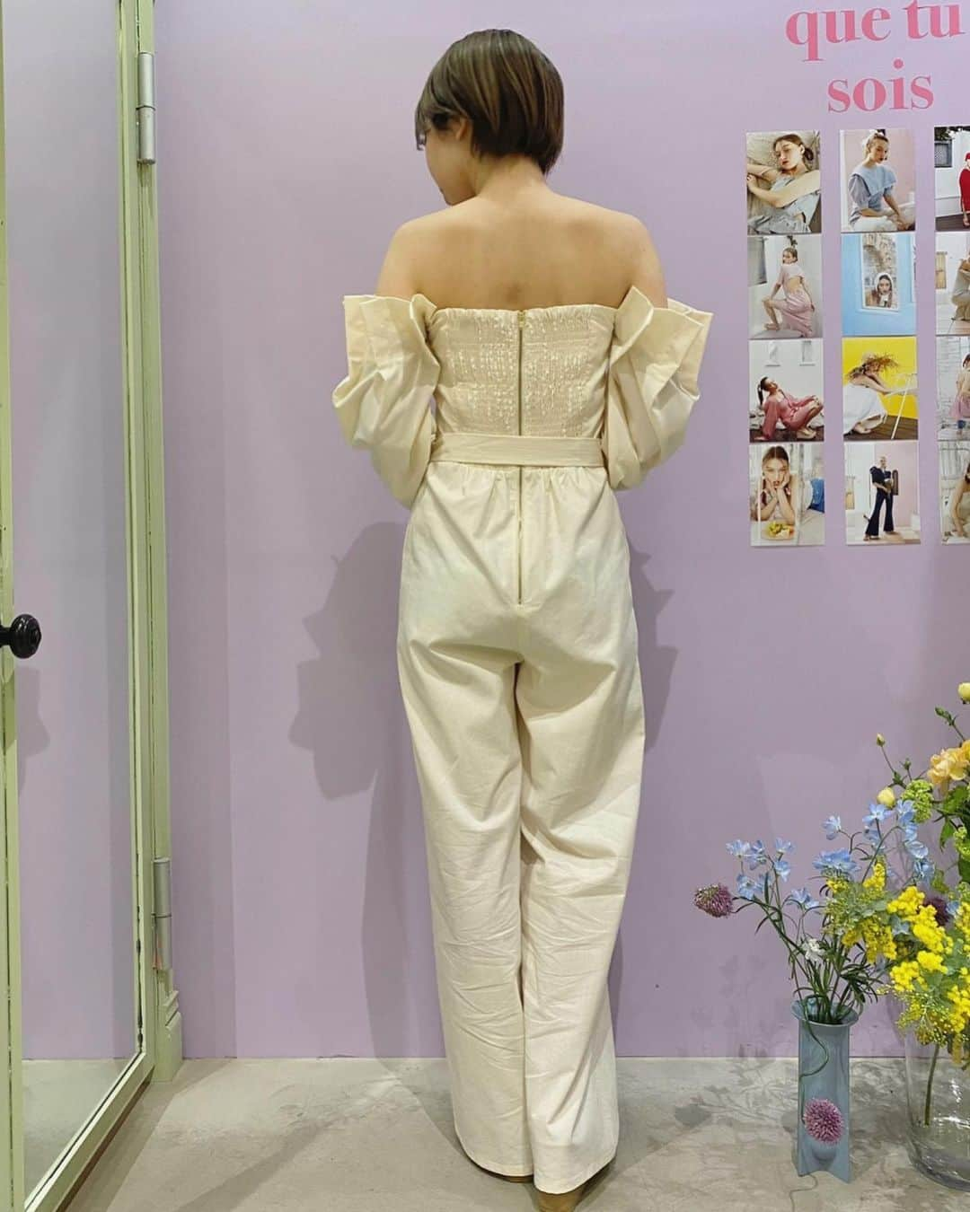 HONEY MI HONEY OFFICIALさんのインスタグラム写真 - (HONEY MI HONEY OFFICIALInstagram)「off-shoulder bare rompers💜  ポリエステルコットンでハリのある生地を使ったロンパース アームには大ぶりなタックプリーツを使い個性のあるデザインが目を引きます ウエストには取り外し可能なリボンベルト  @honeymihoney_official  @honeymihoney_style  #HONEYMIHONEY #表参道 #原宿 #南堀江 #大阪 #时尚 #我的最愛 #ハニーミーハニー #tokyo #osaka #outfit #fashion」6月4日 21時23分 - honeymihoney_official