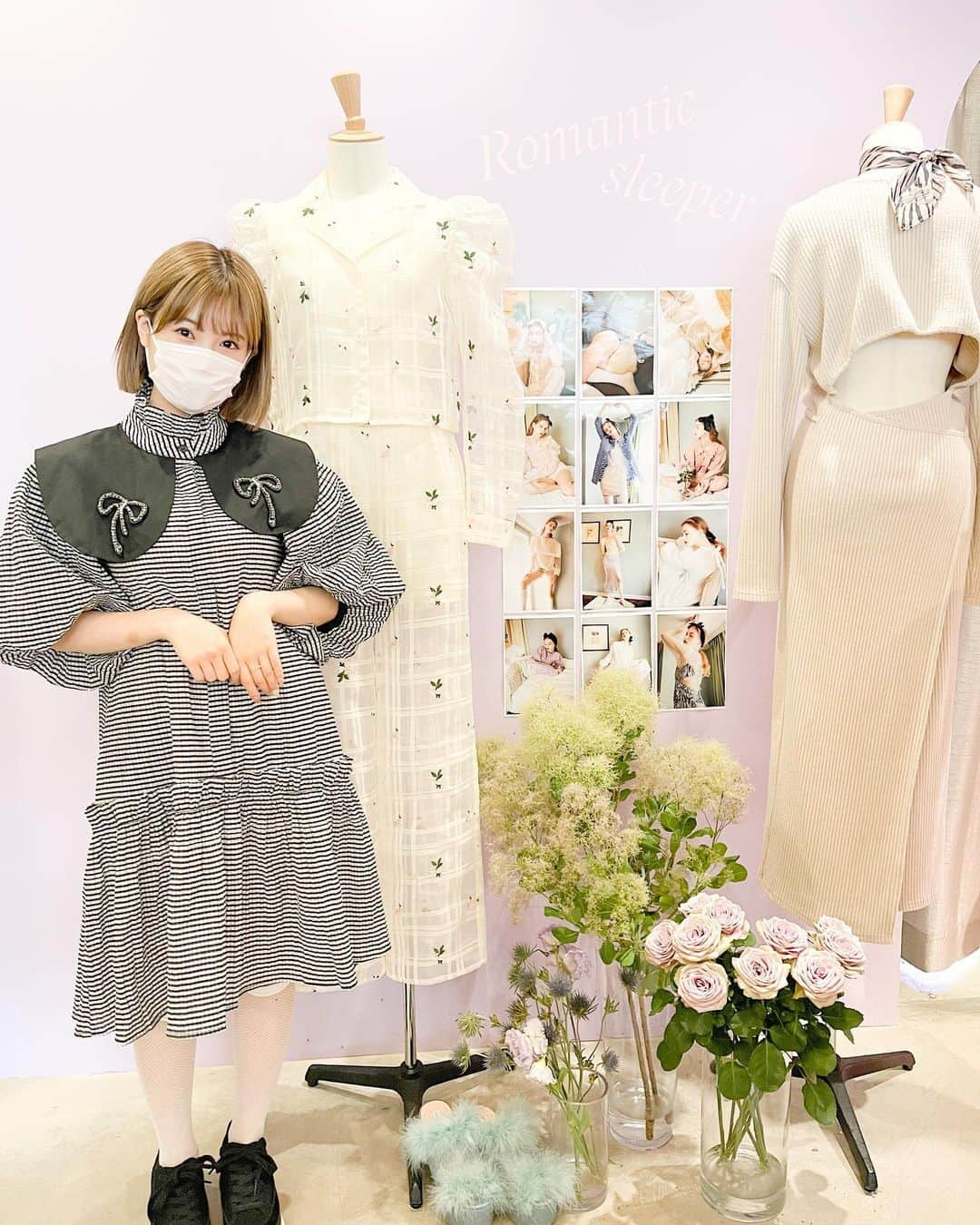 朝長美桜さんのインスタグラム写真 - (朝長美桜Instagram)「先日、honey mi honeyの展示会へ行ってきました♡﻿ autumn collectionも可愛かったです🍂﻿ 届くの楽しみっっ☺️☺️﻿ ﻿ #miocode は、一目惚れしたワンピース👗﻿ かたちもとっても可愛いし、大好きな襟にリボン🎗﻿ 可愛いが詰まってるワンピースです♡﻿ これから、たくさん着るんだ〜🥰﻿ ﻿ #ハニーミーハニー#honeymihoney#展示会#シスタージェーン#sisterjane#ワンピース#ugg#アグ#スニーカー#epine#エピヌ」6月4日 22時17分 - miochan_0517