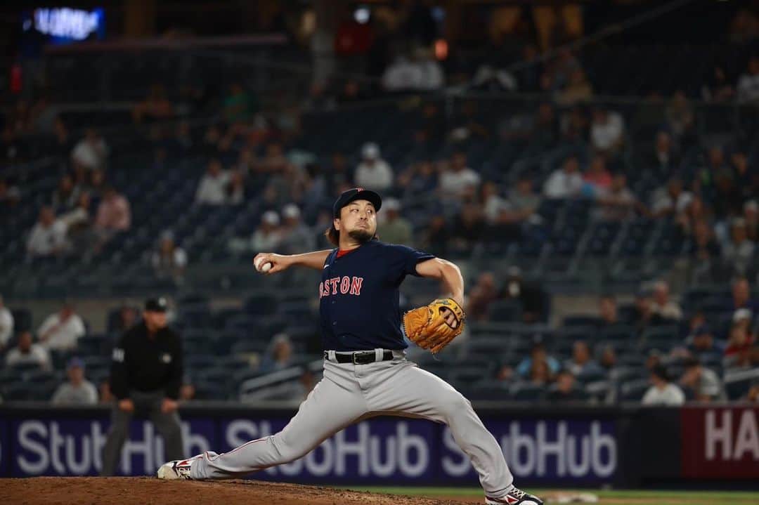 澤村拓一のインスタグラム：「Keep going!!⚾️」