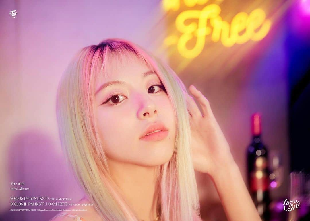 チェヨンのインスタグラム：「TWICE 10th Mini Album <Taste of Love> Second Tasting -Teaser Photo02 'Fallen’: CHAEYOUNG #chaeyoung #채영 #twice #트와이스 #prettyrapstarchaeyoung」