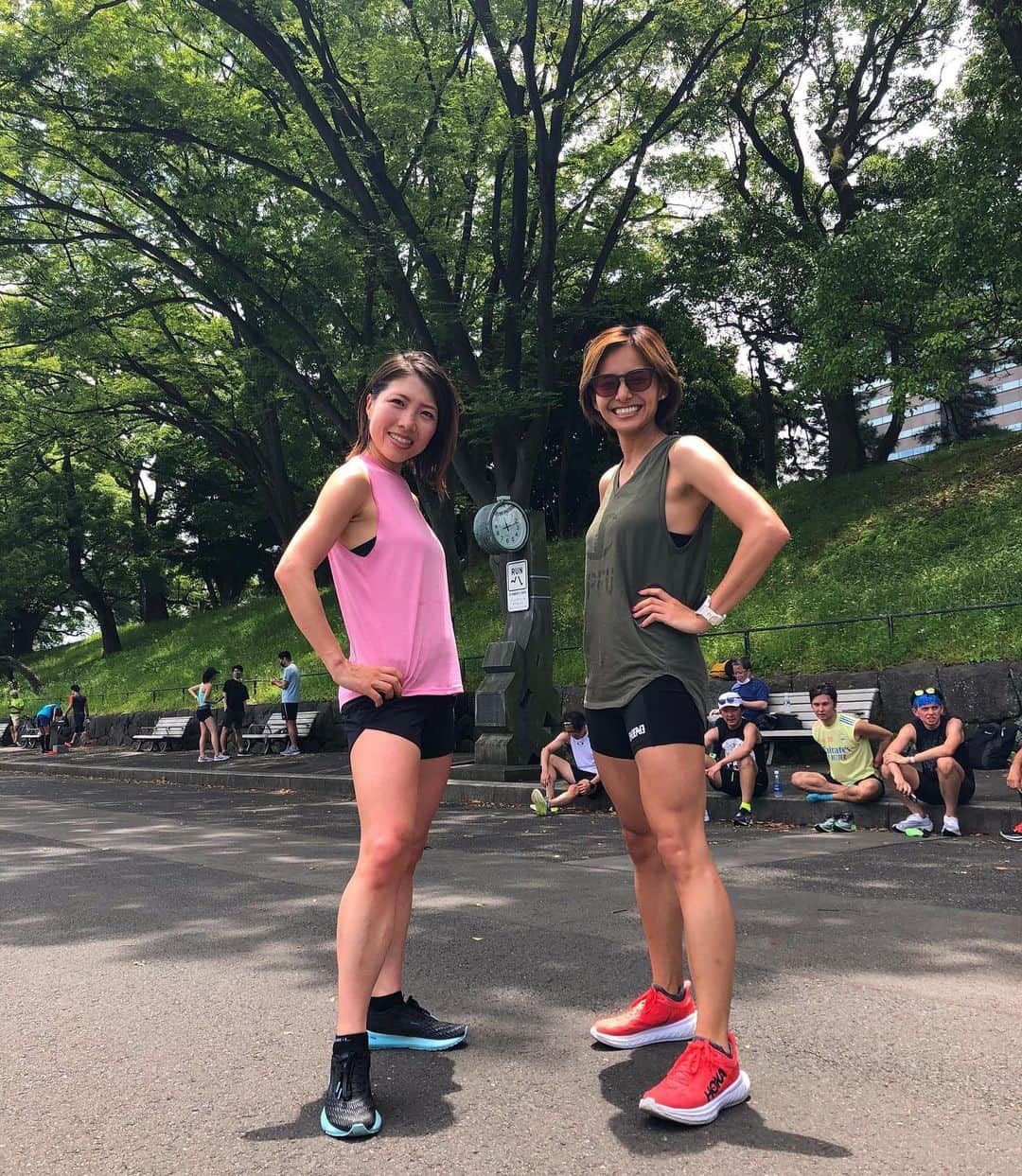 佐野千晃のインスタグラム：「現在の芸能人最速女子シンガーソングランナーのSUIさん @sui.utarun  ﻿ 一緒に走ってたくさん話して気持ちよく15km行けたのが嬉しい🥺﻿ ﻿ 人と走るとやっぱり良いなぁ🥺﻿ ﻿ ありがとうNASTY🥺﻿ ﻿ #run #running #marathon #フルマラソン #マラソン #マラソン女子 #人生自由自在 #走る女子 #ファッション #ウェア #楽しく走る #ランニング #ジョギング #仲間 #nasty﻿ ﻿ ☾✹✪」