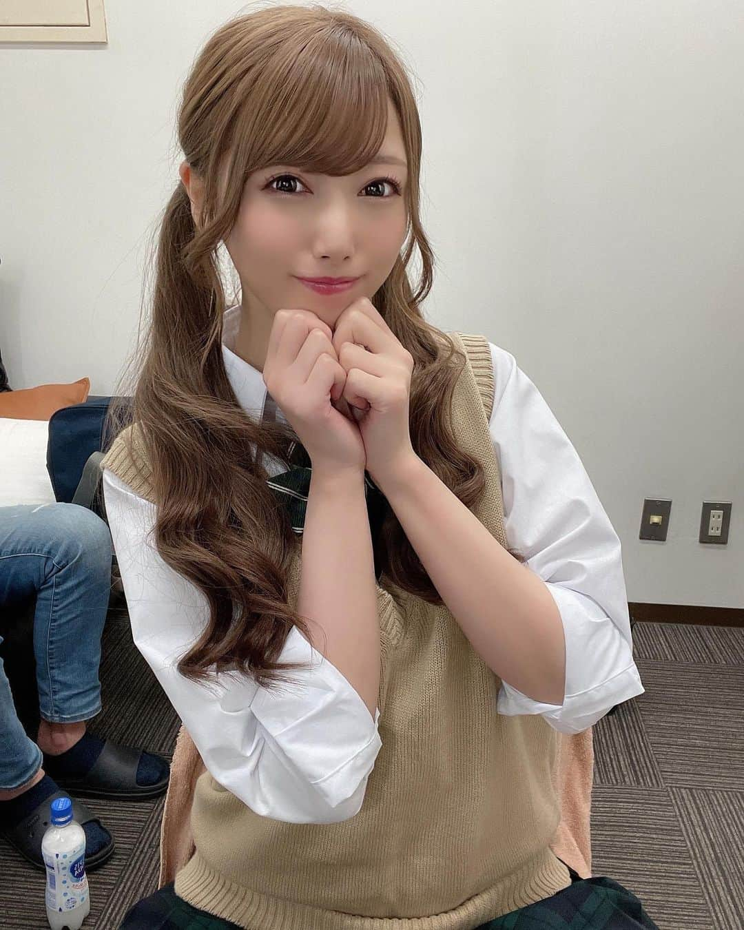 西宮ゆめさんのインスタグラム写真 - (西宮ゆめInstagram)「制服よく着るけどベスト珍しいかも🧸」6月5日 20時34分 - nishimiya_yume