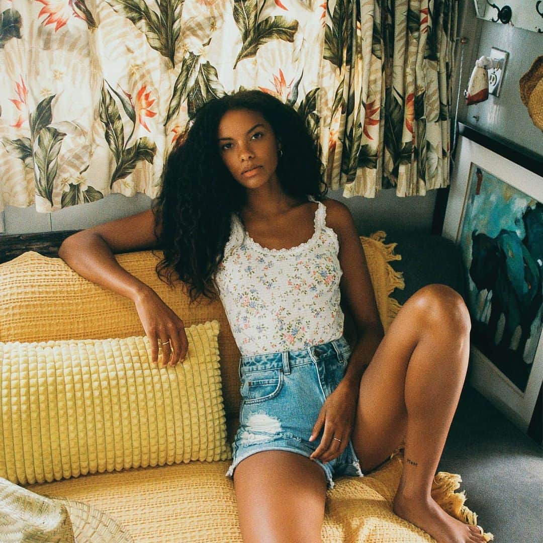 BillabongWomensJapanさんのインスタグラム写真 - (BillabongWomensJapanInstagram)「West Coast Diaries-Part III ニュースフラッシュ...夏は永遠につづくわけではないけど」6月5日 20時44分 - billabongwomensjp