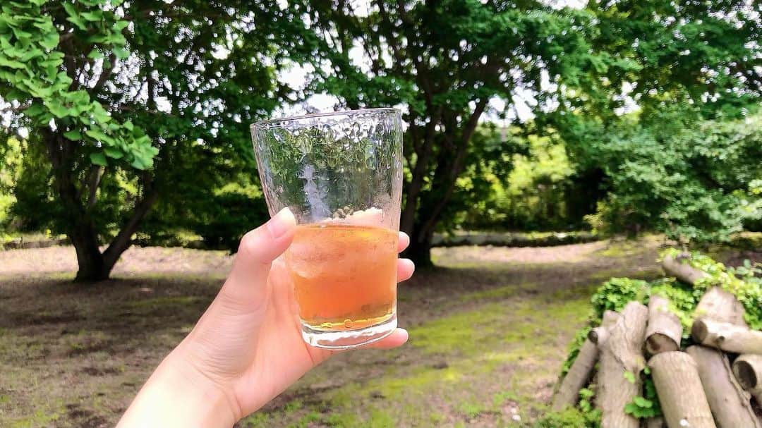 濱村春香のインスタグラム：「.﻿ 今日のラジオ聴いていただいた方﻿ ありがとうございました！﻿ 梅酒すごくおいしかったです🥺﻿ くにっきーこと、中矢邦子さんありがとうございました☺︎」