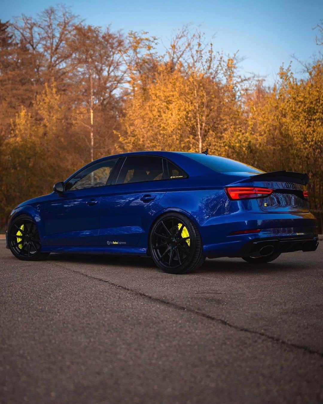 CarsWithoutLimitsさんのインスタグラム写真 - (CarsWithoutLimitsInstagram)「Audi RS3  Owner @sepp_van_holzen  #CarsWithoutLimits #Audi #RS3」6月5日 21時45分 - carswithoutlimits