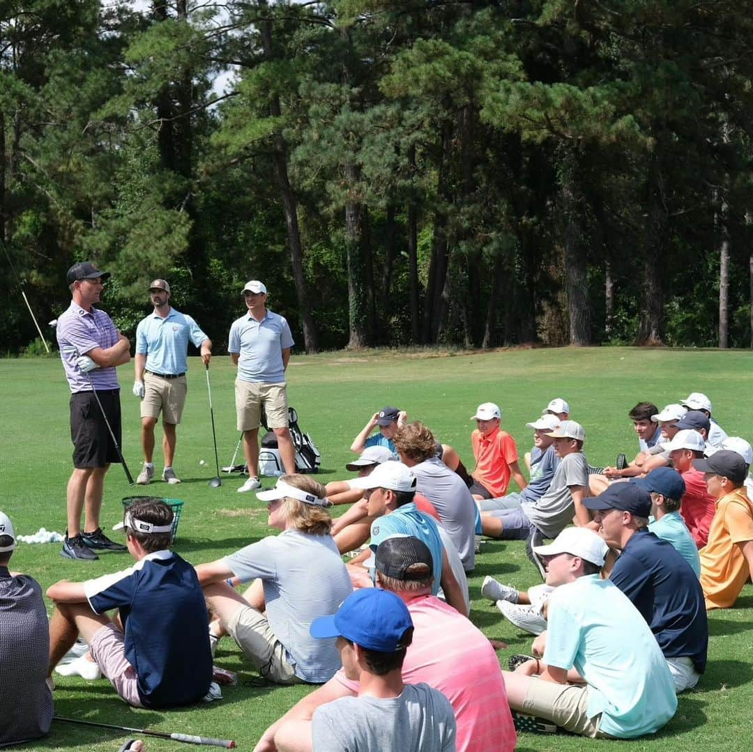 ウェブ・シンプソンさんのインスタグラム写真 - (ウェブ・シンプソンInstagram)「Junior golfers - Registration for the 2021 Webb Simpson Challenge is now OPEN! I look forward to this event every year. It’s going to be a memorable week of golf and fellowship. I hope to see you there! @webbsimpsonchallenge #juniorgolf」6月5日 21時48分 - webbsimpson