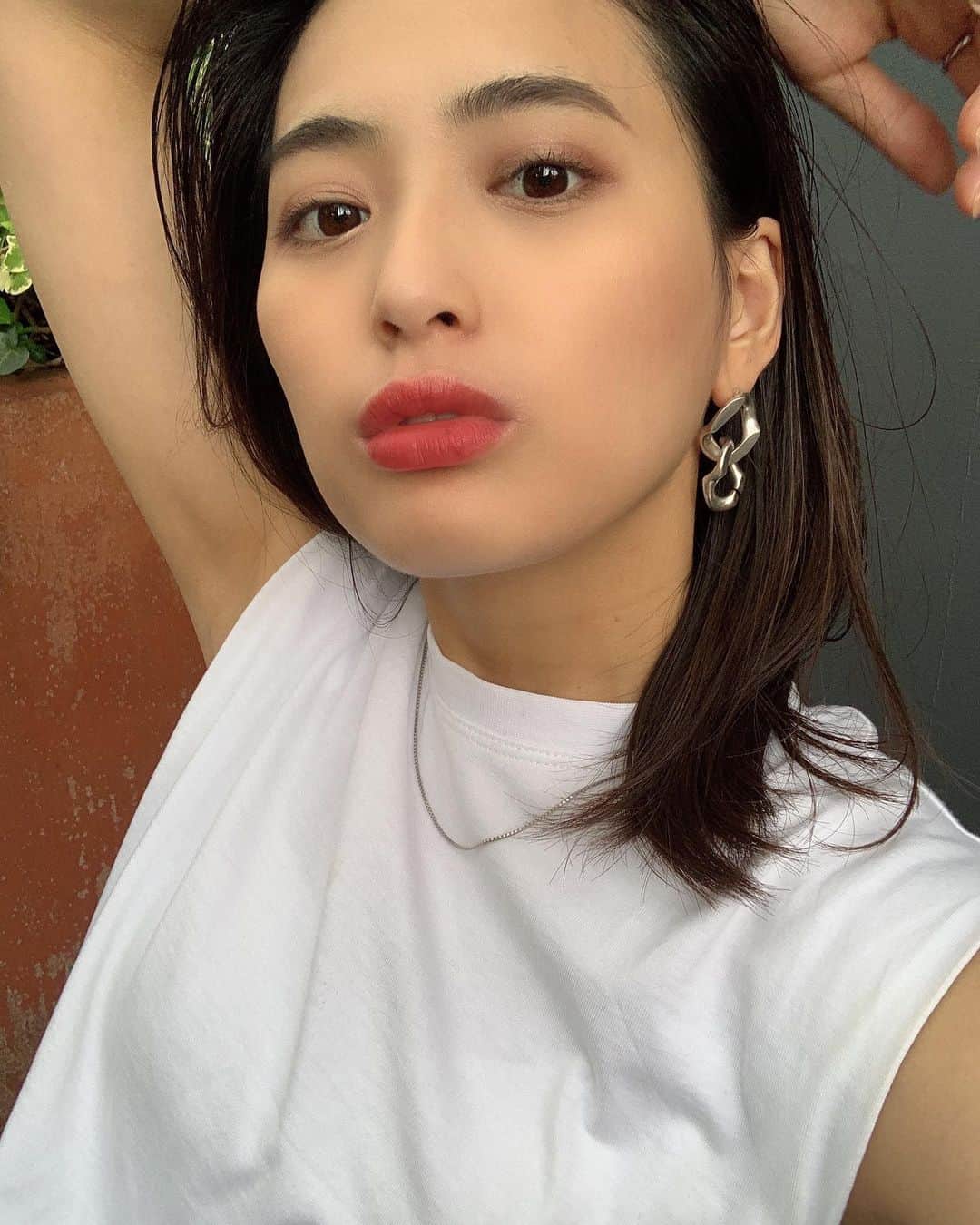 のインスタグラム：「#selfie #selca #セルフィー #セルカ #셀카 #셀피 . . 髪の毛いーかんじぃ💁‍♀️✨ . . #me #i」
