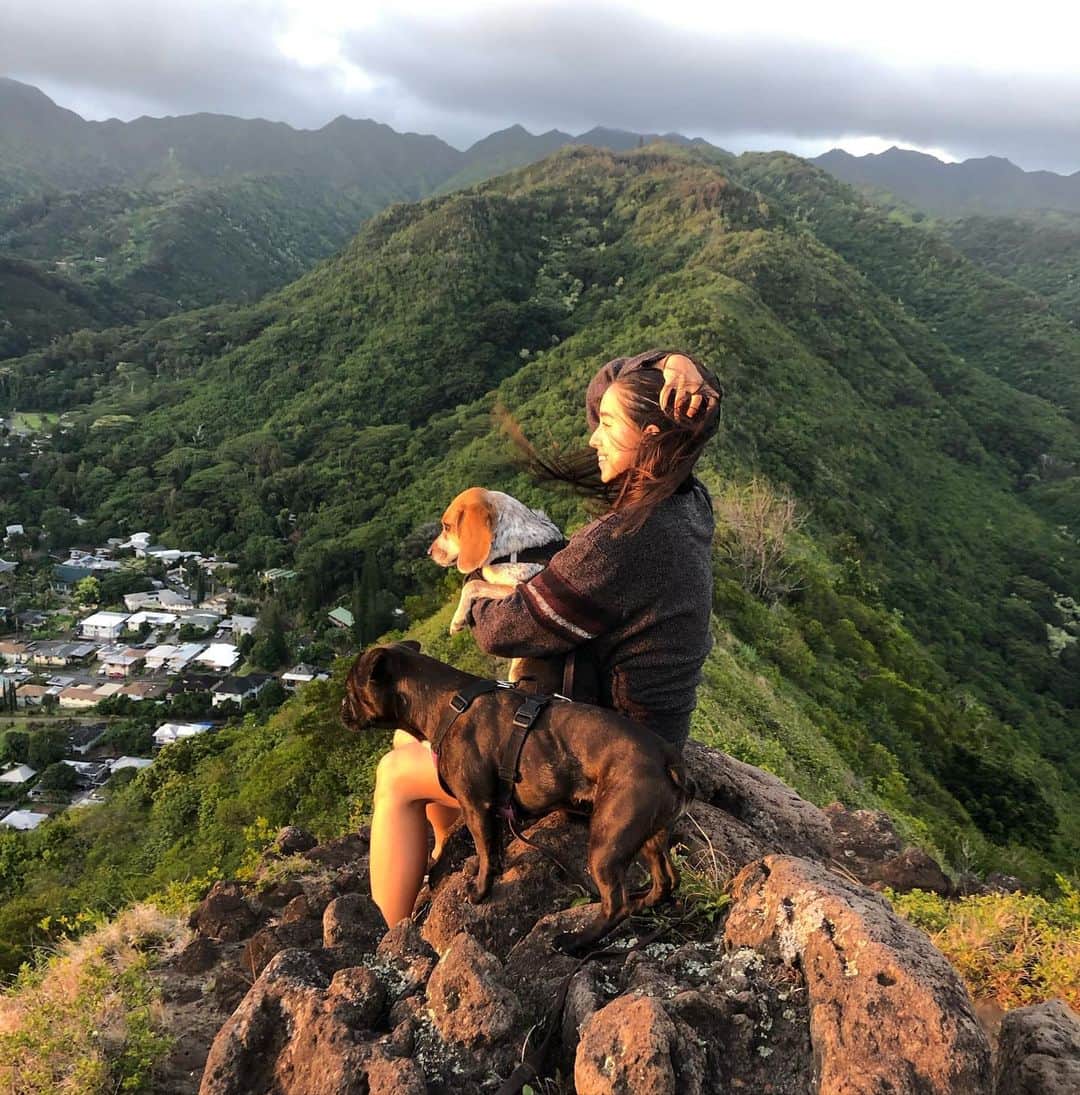 マヤ アリーナのインスタグラム：「My👏happy👏place👏」