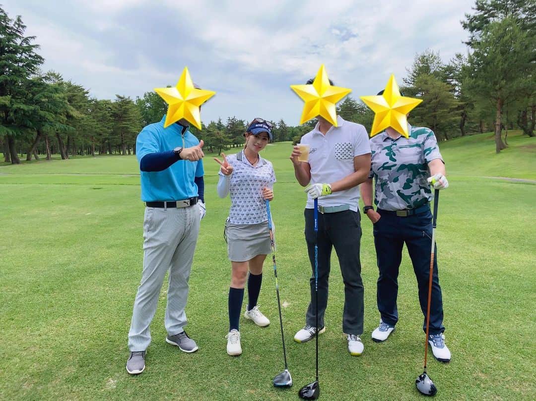 青木茉里奈のインスタグラム：「In 長岡カントリー倶楽部⛳️ 73(39.34)。芝目が強くて、前半特に苦戦しました..！グリーンも硬くて、凄く楽しかった🏌️‍♀️✨ 大好きな新潟の皆さんに会えてよかった🙌🏻✨ 感謝です🧡 明日からもまた頑張ろう💪🏻✨ _ _ _ _ _ _ _ _ _ _ _ _ _ _ _ _ _ _ _ _ _ _ _ _ _ _ _ _ #golf #andperse #ecco #eyevol」