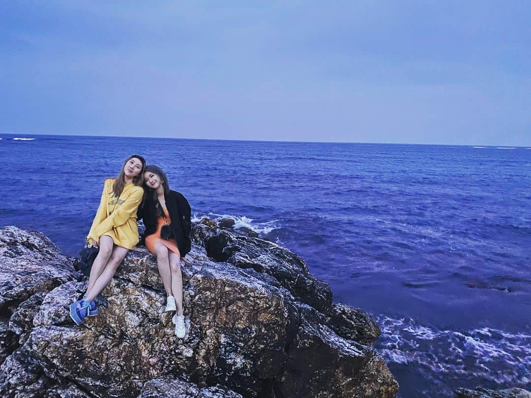 徐玥のインスタグラム：「Hi June🚗❤️#newportmansions」