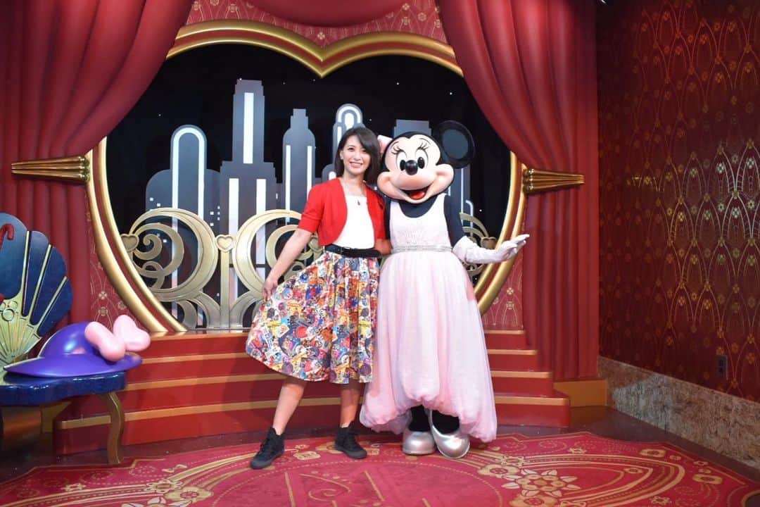 矢部あやのインスタグラム：「201905 WDW 5day 最高に可愛いミニーちゃん💖 ・ #waltdisneyworld #WDW #WDW2019 #disneyshollywoodstudios #DHS #DHS2019 #charactergreeting」