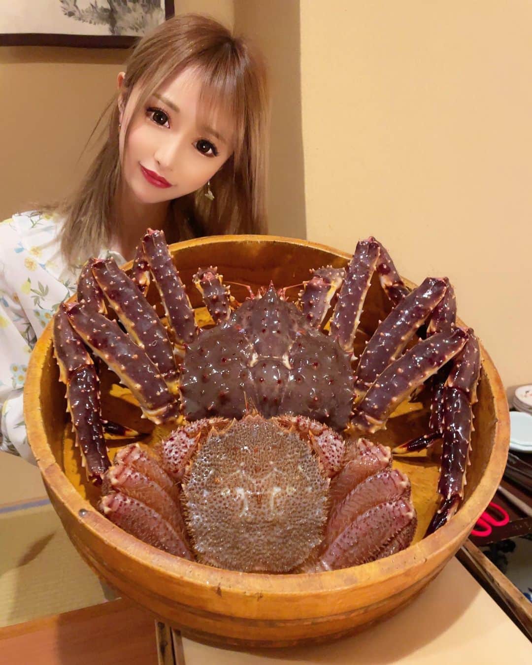 黒宮ちはやのグルメインスタ