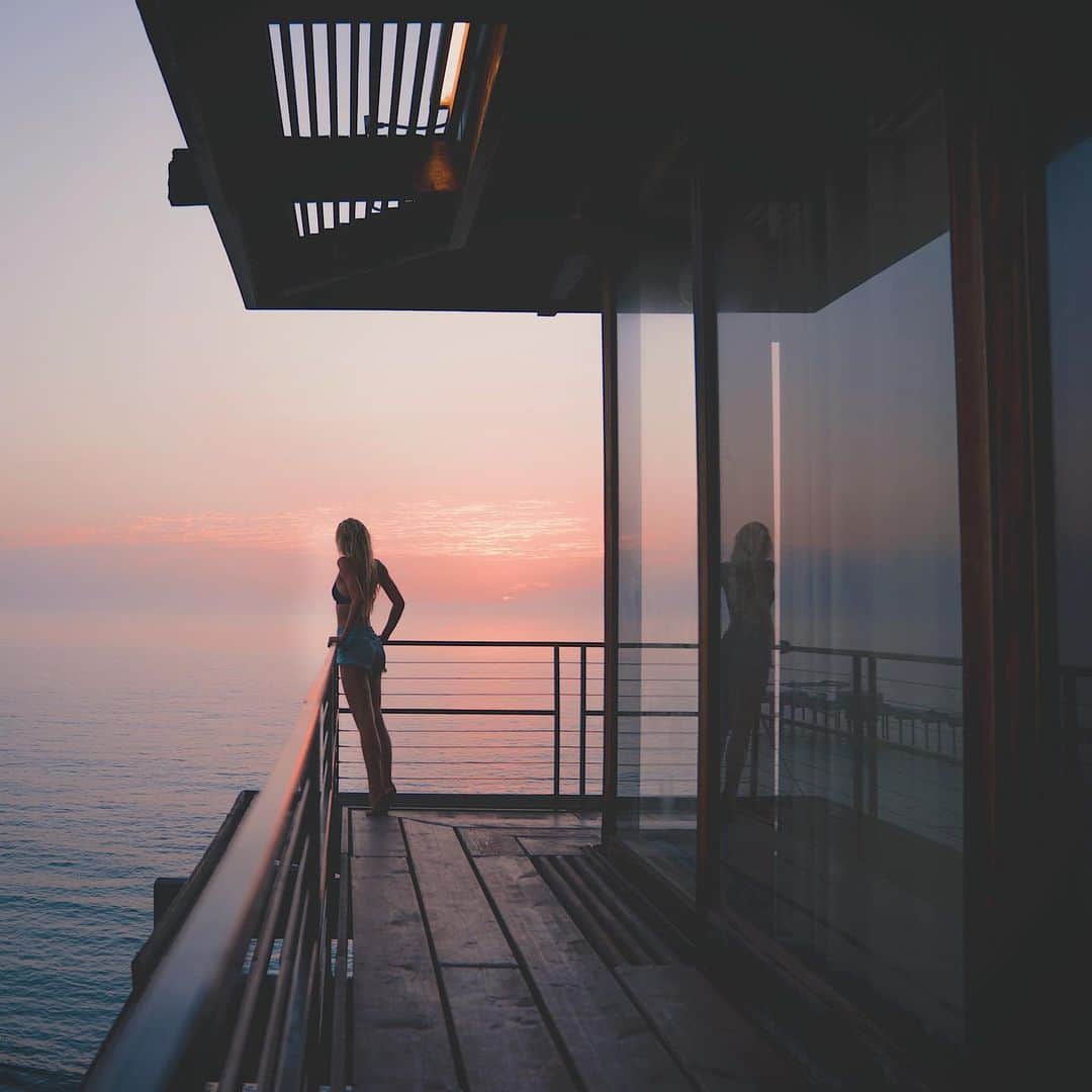 Kyle Kuiperのインスタグラム：「Summer Sunsets 🌅」