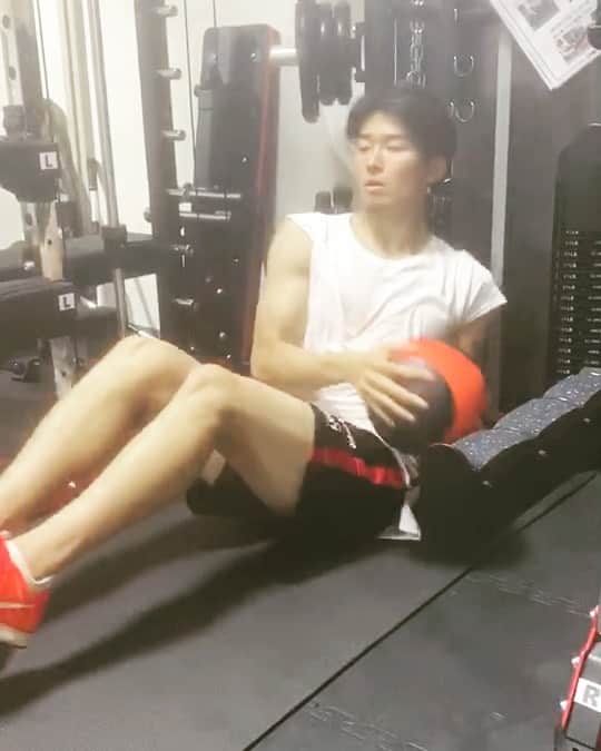 中村敬斗のインスタグラム：「I prepare for next season💪💪💪  #gym #training」