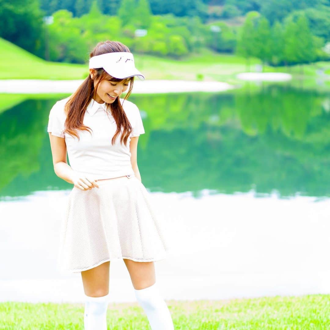 J.JANE JAPANさんのインスタグラム写真 - (J.JANE JAPANInstagram)「. 上下ピンクで甘く女性らしい コーディネートに♡ . Tops Pearl collar T-shirt（Pink） ¥25,000 . Bottoms Waffle skirt （Peach） ¥30,360 . . #golf#골프 #ゴルフ#golfwear #j_jane #j_jane_golf #スポーツ#golfswing #ドライバー#アイアン#golf#fashion#韓国ファッション#ゴルフ好き#golfing#golfer #ゴルフウエア #ゴルフスイング#ゴルフ女子#ゴルフ男子#トレーニング#ゴルフ部#ゴルフ」6月7日 16時04分 - j.jane_japan