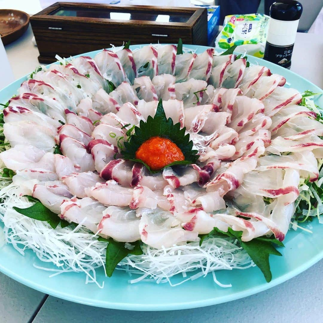 川島慶三さんのインスタグラム写真 - (川島慶三Instagram)「釣った魚はちゃんといただきます🙏」6月7日 16時44分 - kawashima.keizo