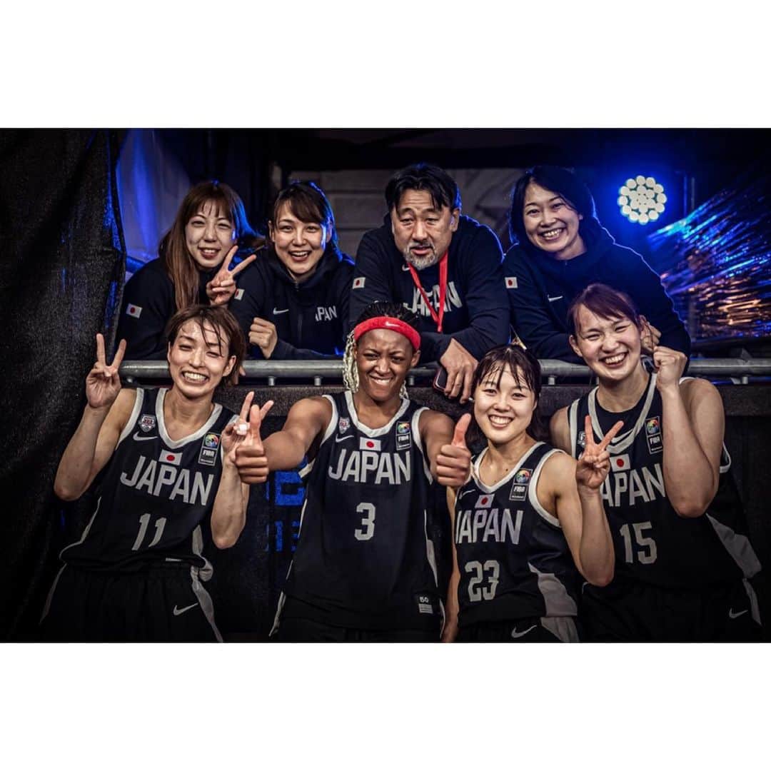 のインスタグラム：「大変遅くなってしまいましたが﻿ 沢山の応援ありがとうございました！﻿ ﻿ 遅い時間の試合もある中、日本からの沢山の力強いご声援がとても力になりました。﻿ 本当にありがとうございました。﻿ ﻿ 次は夢の場所。﻿ まだまだ足りないとこだらけですが頑張ります。﻿ ﻿ #日本一丸🇯🇵﻿ #FIBA3x3﻿ #OQT」