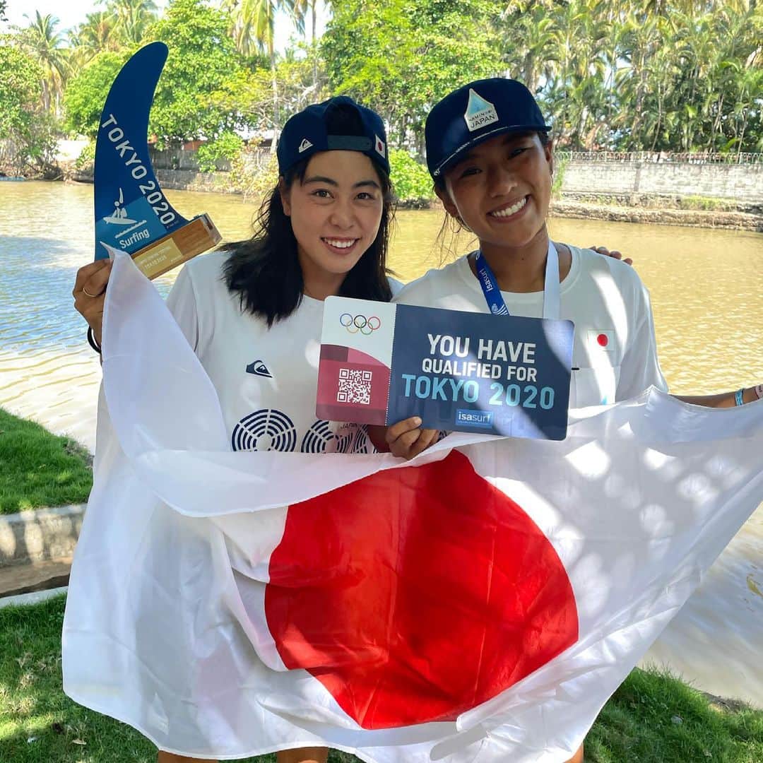 前田マヒナのインスタグラム：「Finished 8th place, Silver medal for Team standings . And officially qualified for the Olympics !! Let’s go!!!!!」
