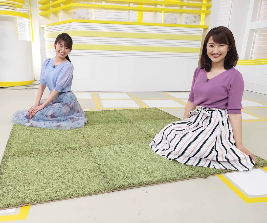 札幌テレビ「どさんこワイド朝」のインスタグラム：「あす6月8日(火)の #どさんこワイド朝 は、 お家の中でもアウトドア気分が味わえる こんなものが登場します！ . . #大家彩香 #西尾優希  #あすのピックアップ  #ラグマット特集  #おうち時間 #ピクニック気分」