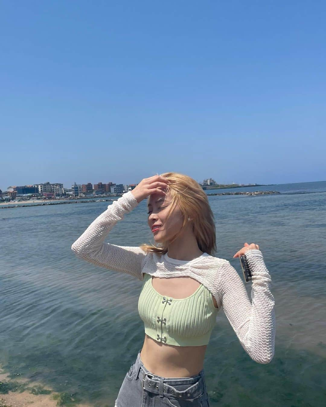 ITZYさんのインスタグラム写真 - (ITZYInstagram)「🌞🌞🌞」6月7日 13時43分 - itzy.all.in.us