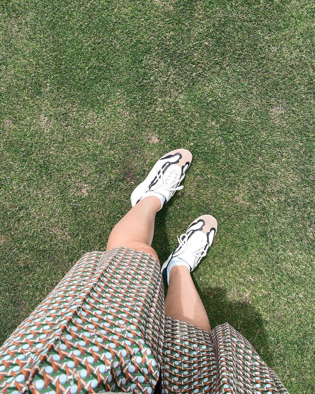 西野沙瑛さんのインスタグラム写真 - (西野沙瑛Instagram)「- 着るの楽しみにしてたウェア🥰 日本でも発売を開始した トリースポーツ ( @torysport )のもの🦌❤︎  膝上丈で上品だし、シワになりにくい生地で 旅行にもぴったり。 私服でも着たいって思った🥺  サイズはXSで少しゆとりがあるくらいです！😊  #ゴルフ女子 #ゴルフ男子 #ゴルフコーデ #スポーツ女子  #ゴルフウェア #スポーツ #golf #골프 #골프스타그램 #골프장 #라운드 #골프스윙 #골프사랑 #골프레슨 #아이언샷 #스크린골프  #トレーニング #トレーニング女子 #筋トレ #筋トレ女子 #golfstagram #golfswing #girlsgolf #golfer #トリースポーツ #torysport #toryburch」7月6日 19時03分 - sae_golf