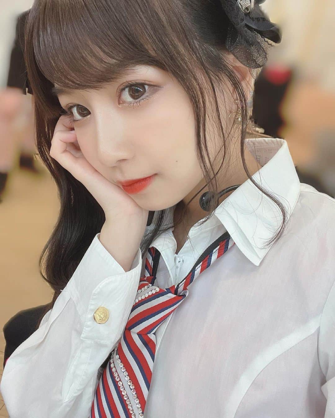 のインスタグラム：「📘🤍」