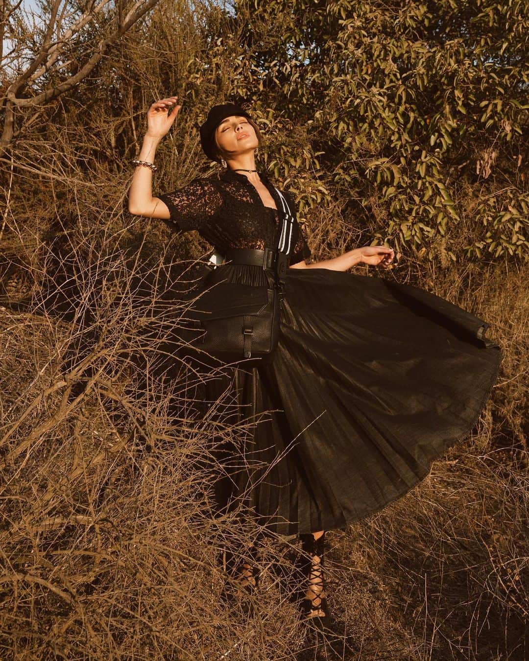 オリビア・カルポさんのインスタグラム写真 - (オリビア・カルポInstagram)「#Dior pre-fall 🖤 @dior」7月3日 1時14分 - oliviaculpo