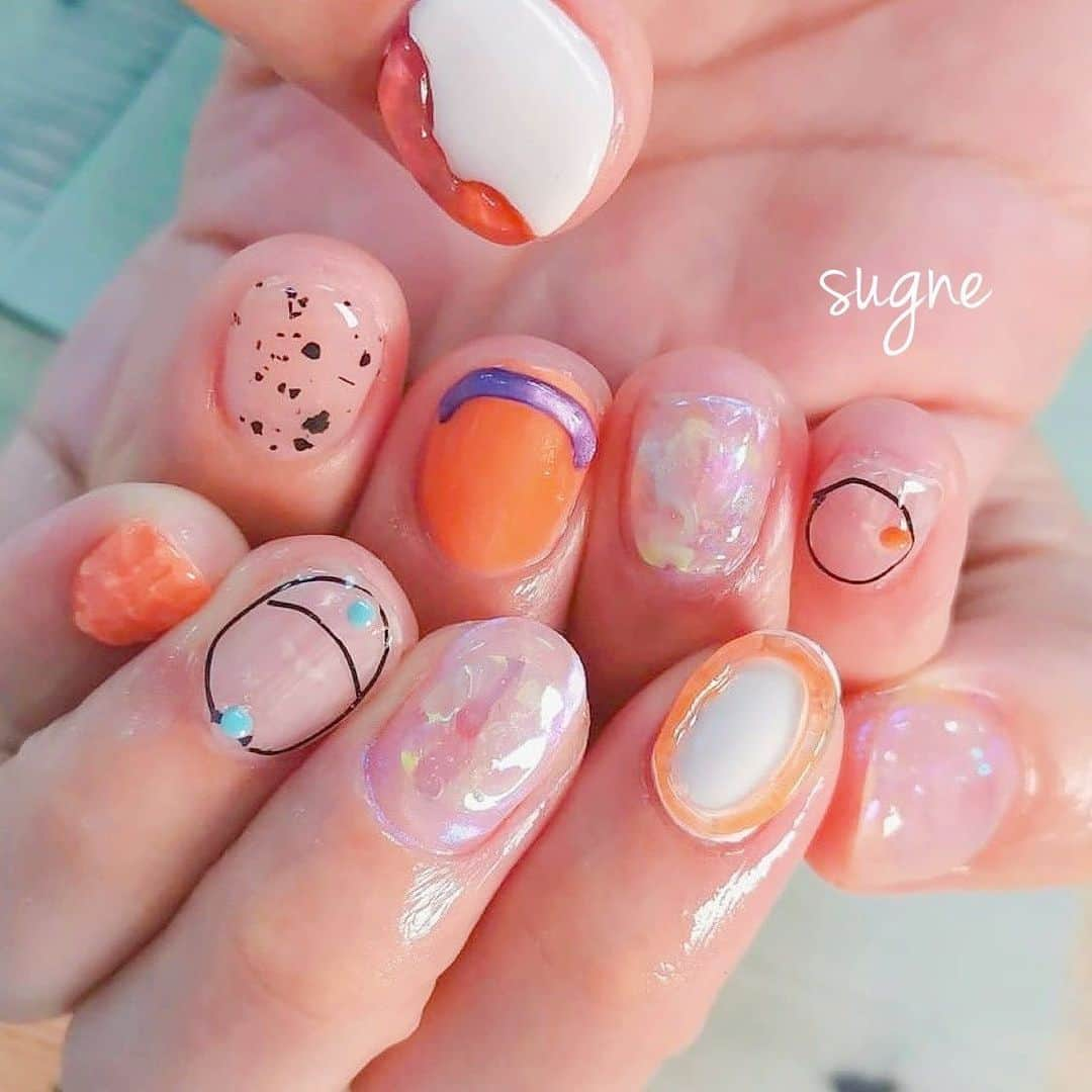 ネイル アイ サロン スグネさんのインスタグラム写真 - (ネイル アイ サロン スグネInstagram)「🎨 nuance nail  @sugnechihiro  @_mio__t  @___the_nail___  @ono_nail_   #手描きネイル #sugne #nail  #nailart #ネイル #ネイルデザイン #カジュアルネイル #ショートネイル #ネイル #ニュアンスネイル #ニュアンスアート #大人っぽいネイル #高田馬場ネイル #高田馬場 #네일 #네일스타그램」7月3日 8時56分 - naileyesalonsugne