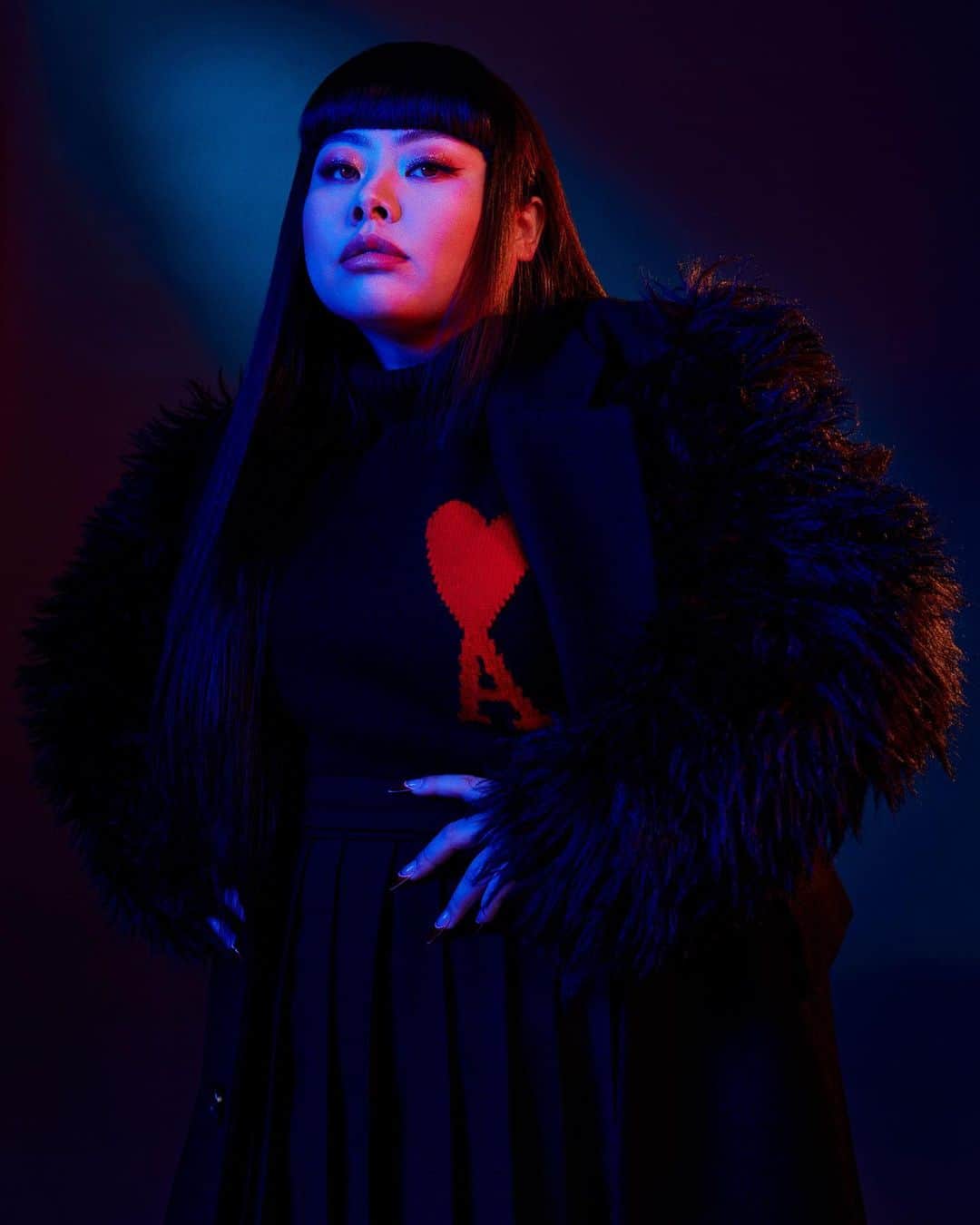 渡辺直美のインスタグラム：「Fun fair neon dreams with @amiparis for their #AMISS22 show. Thank you for the amazing shoot☺️  ami ParisとSS21ショーに向けて 遊園地のネオンドリームのような撮影をしました😉❤️‍🔥 超クールなおちゃんにしていただきました🤩  Photographer: Christian Högstedt @christianhogstedt  Stylist: José Cordero @mrjosecordero  Hair: Gonn Kinoshita @gonn24  Makeup: Georgie Sandev @georgisandev   #amiparis #ad」