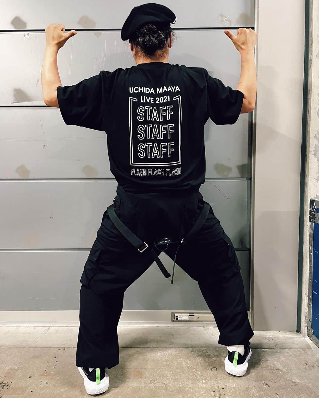 柏木作夢さんのインスタグラム写真 - (柏木作夢Instagram)「「FLASH FLASH FLASH」にかけて  「STAFF STAFF STAFF」  こちらも全勢力です。  #衣装チーム」7月3日 15時30分 - samukashiwagi
