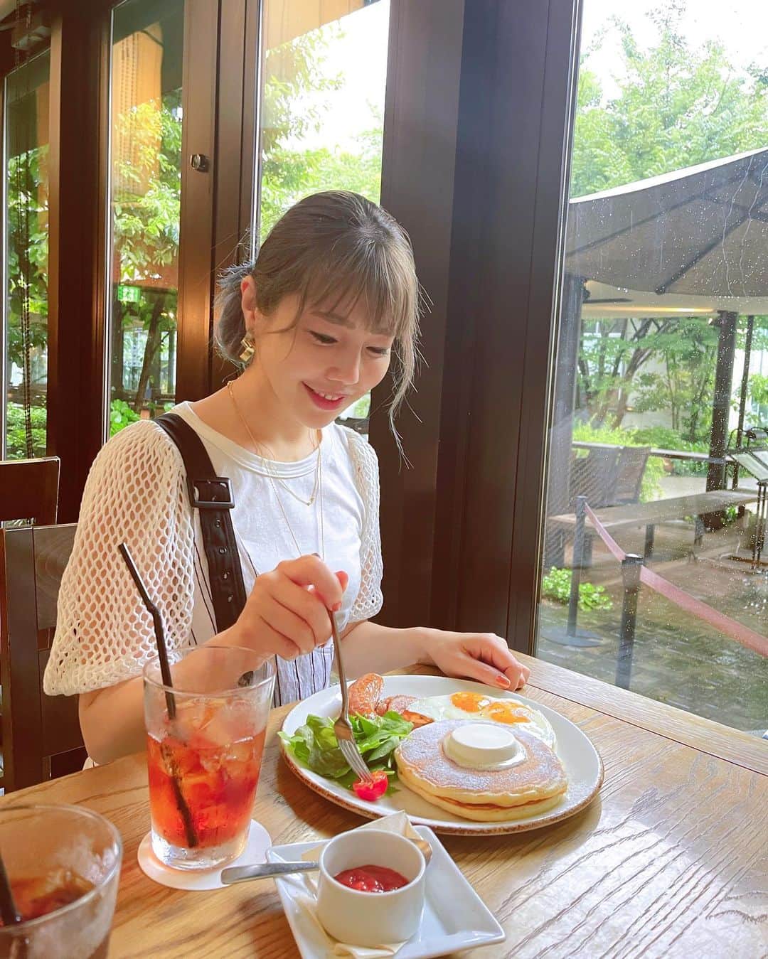 住谷杏奈さんのインスタグラム写真 - (住谷杏奈Instagram)「朝は好きな物を食べます🥞🐷 あと25枚は食べれるパンケーキ🥞」7月3日 15時48分 - annasumitani