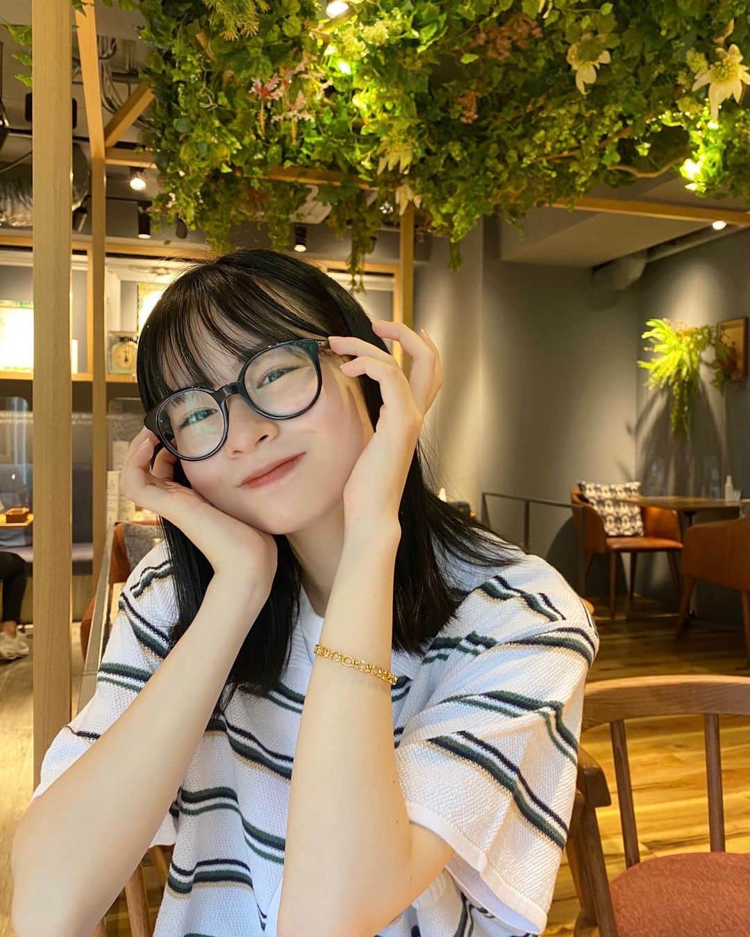 のインスタグラム：「久しぶりに私服　🌻 プライベート　🌻 最近は天気が不安定　🌀 頑張ろう　🌀」