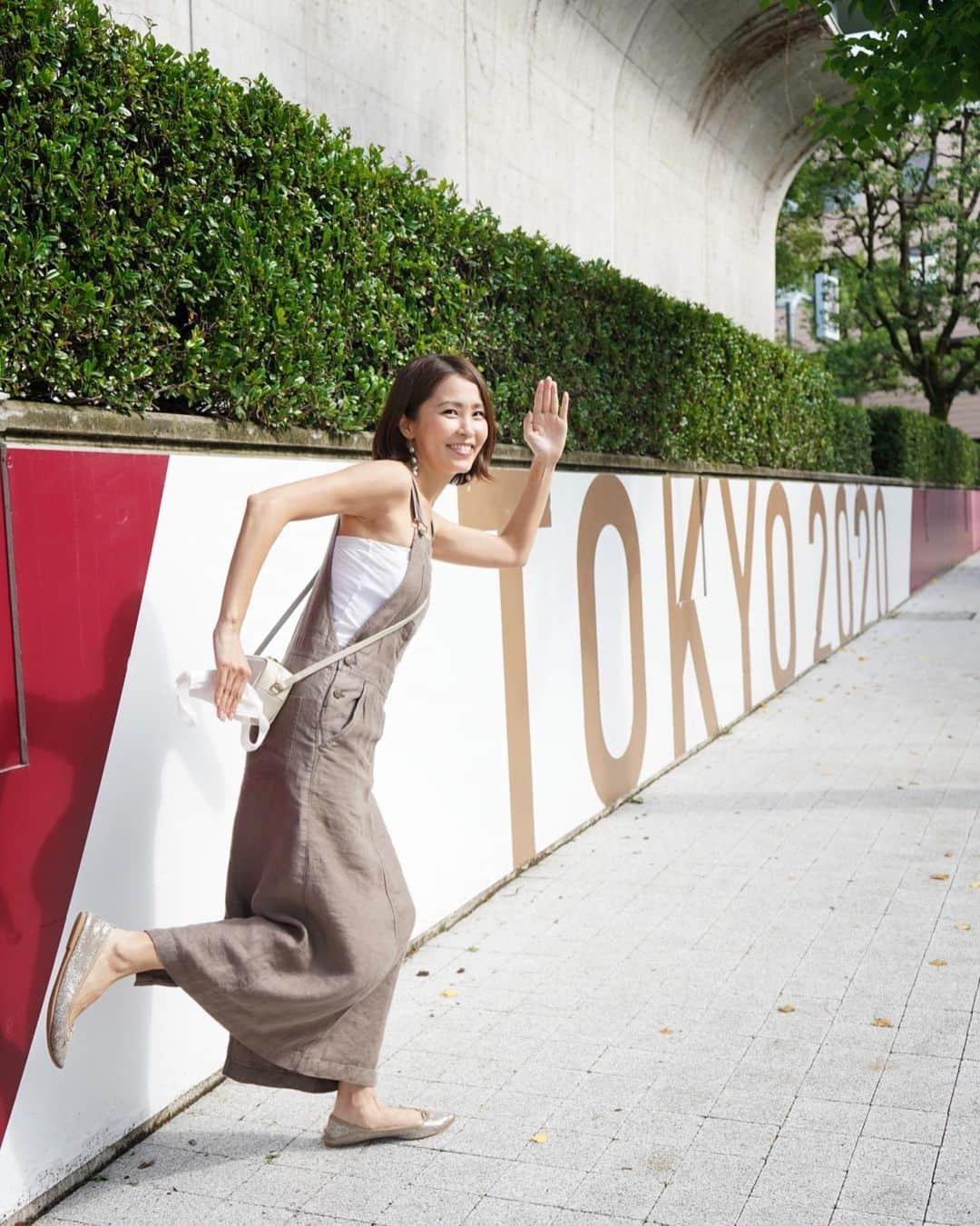 坂元美香さんのインスタグラム写真 - (坂元美香Instagram)「TOKYO2020で遊んでみた😆  TOKYO2021にしてやったぜぇ ワイルドだろぉ？  オリンピック開催については いろいろ思うところはあるけれど…  今ある状況で楽しむのは得意です😼  #流行るかな？ #東京オリンピック #東京体育館 #TOKYO2020 #TOKYO2021 #千駄ヶ谷 #国立競技場前 #選手の皆さんを応援します」7月3日 19時26分 - mika_saka