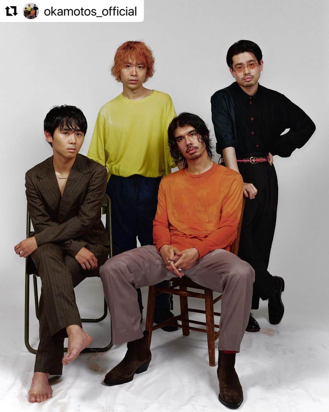 ハマ・オカモトのインスタグラム：「新しいOKAMOTO'Sはライブ後の装いです。 #Repost @okamotos_official with @make_repost ・・・ 9th Full Album「KNO WHERE」9月29日(水)発売決定 ⁡ 【初回生産限定盤】 「OKAMOTO'S Live Selection 2020-2021」 をBlu-rayに収録 ⁡ 詳細・ご予約はOKAMOTO'SのHPをご覧ください。 ⁡ Creative Derection & Styling by @stylist_teppei  Photography by @masayatanaka1212  Hair&Makeup by @taro6078」