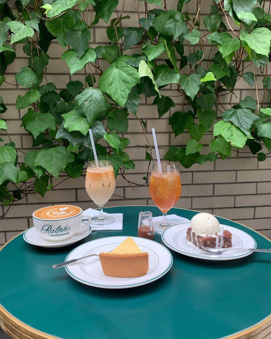 山田菜々さんのインスタグラム写真 - (山田菜々Instagram)「#ralphscoffee ☕️  #表参道カフェ」7月4日 11時38分 - tannana.yamada