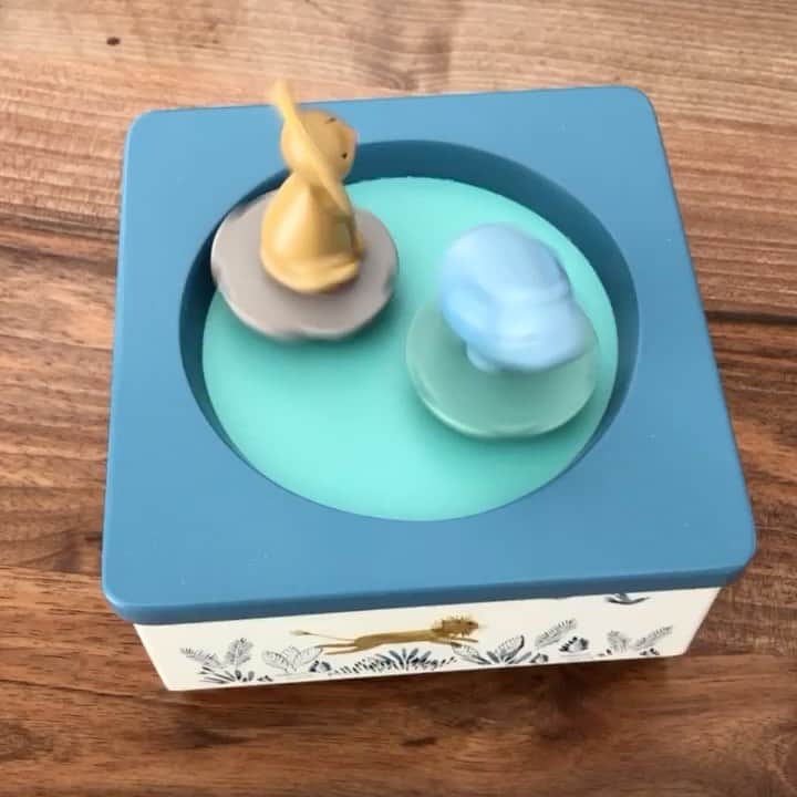 Verena Faisstのインスタグラム：「Baby Schweers on boooooard 🔜 👶🏼🍼🥰」
