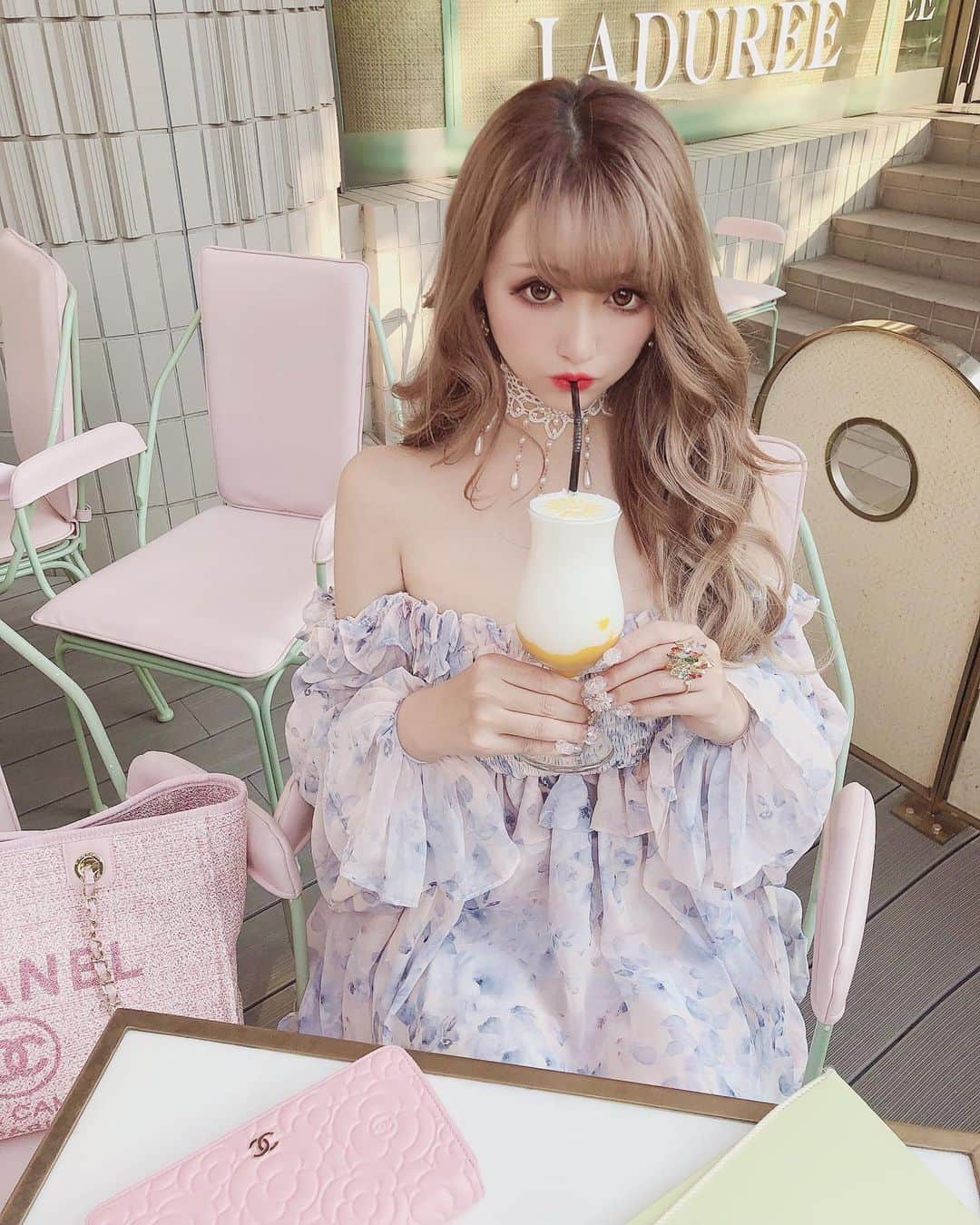 桜井莉菜のグルメインスタ