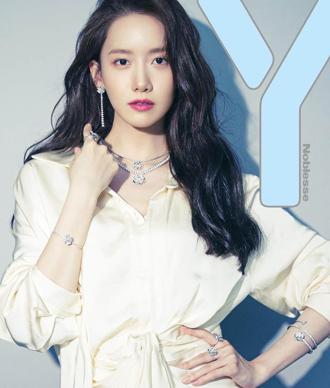 ユナさんのインスタグラム写真 - (ユナInstagram)「💎 @ymagazine_official  @bulgari」7月4日 15時35分 - yoona__lim