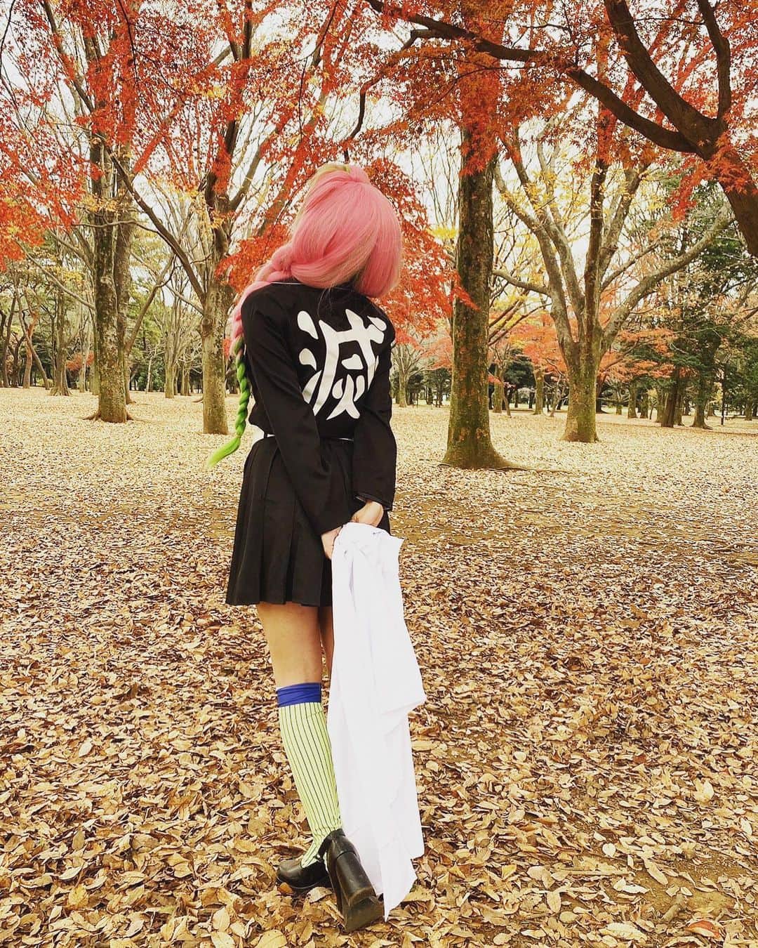 徳本夏恵（なちょす）さんのインスタグラム写真 - (徳本夏恵（なちょす）Instagram)「⁡ ⁡ ⁡ ⁡ ⁡ 実は秋に蜜璃ちゃんしてた。🍑 ⁡ ⁡ ⁡ ⁡ ⁡ ⁡ ⁡ ⁡ ⁡ ⁡ #鬼滅の刃#甘露寺蜜璃#地味に昔から好きな#コスプレ」7月4日 15時53分 - nachos_kimono