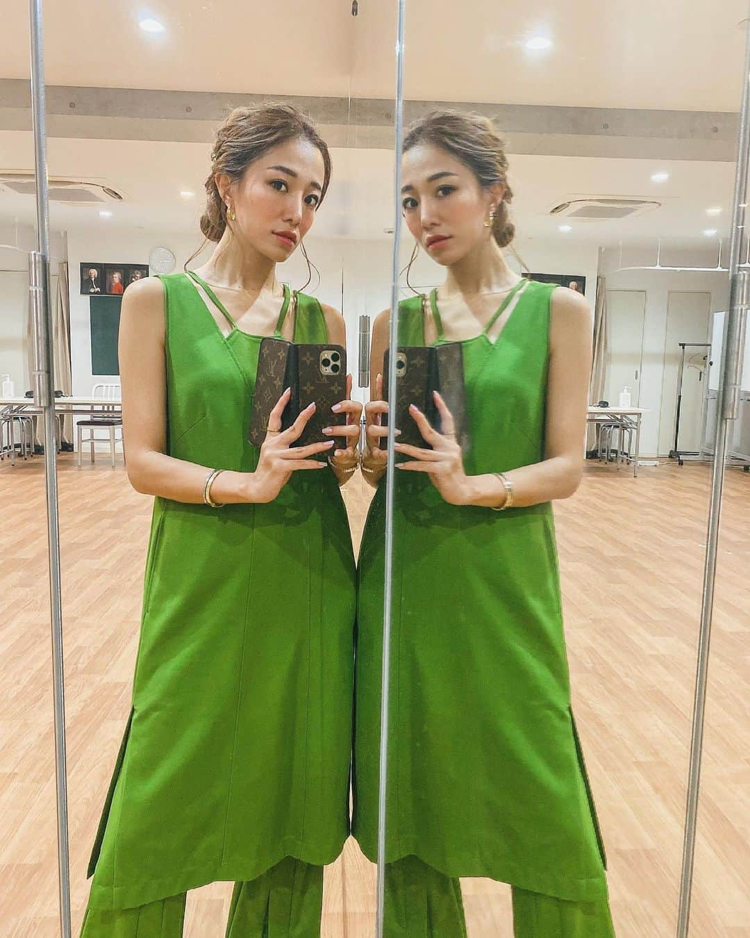 福井仁美さんのインスタグラム写真 - (福井仁美Instagram)「やっぱりダイスキ @un3d_official 🌵🌵  #un3d  #ootd #私服」7月4日 16時35分 - hitton28