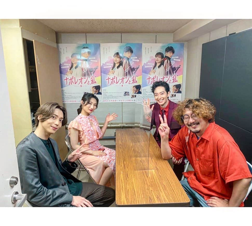 武田梨奈のインスタグラム：「🖤 『#ナポレオンと私』無事に公開しました🎬🍿 東京以外にも、北海道、神奈川、千葉、愛知、京都、神戸、広島、福岡、大阪にて公開です。  昨日は舞台挨拶をさせていただきました。お足元の悪い中、劇場にお越しいただき本当にありがとうございました！  上映は始まったばかりですが、気づいたらあっという間に上映は終わってしまいます。この御時世、なかなか映画館に足を運ぶのが難しいと思いますが、もしタイミングが合えば是非。 この映画を観て、貴方の人生を変えることはできないかもしれないけど、貴方の明日の過ごし方を少しプラスにする事はできるかもしれない。そう信じています。 観てくれた方がいましたら、ぜひ感想教えてくださいね。ハッシュタグ付けてくれたら全部覗きに行きます☺️✨  それと、映画を観てくださった関係者の方々からも素敵なコメントを頂いたので、こちらでもご紹介させていただきます。  #ナポ私 #イケヴァン  #池袋HUMAXシネマズ #渋谷HUMAXシネマ #全国公開中」