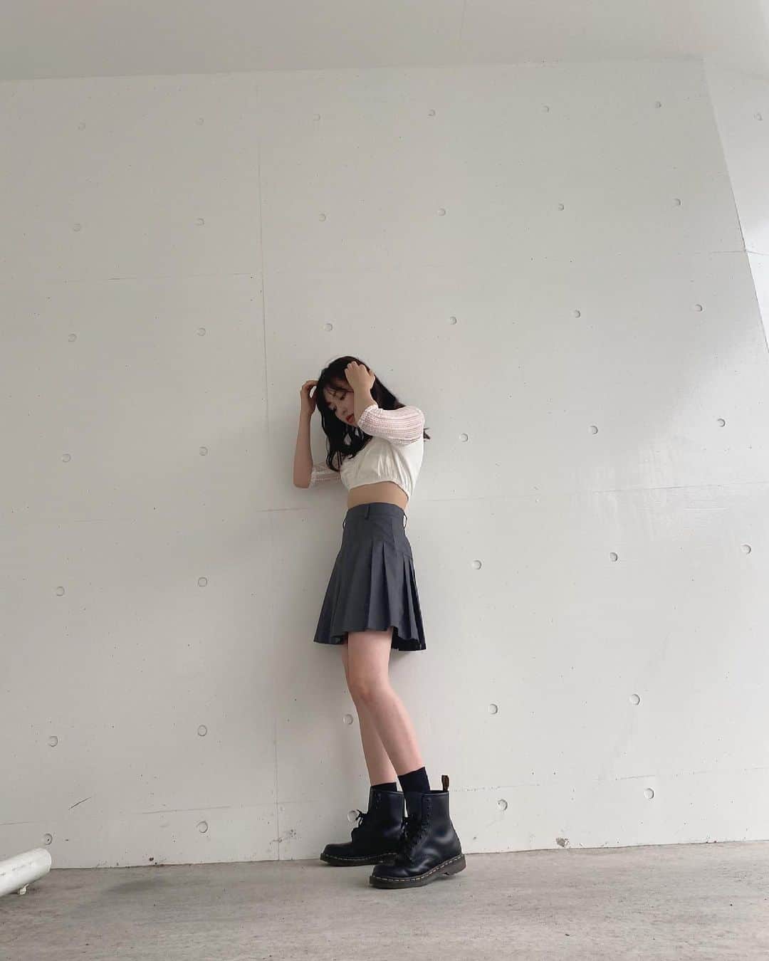 野崎奈菜さんのインスタグラム写真 - (野崎奈菜Instagram)「⁡ ⁡ 普段は着ない系統を着てみましたっ スタイルアップコーデです🌼 スカートが表も裏も可愛すぎる。！ ⁡ #なないろくろーぜっと#野崎奈菜」7月4日 19時13分 - lunelapin_na7